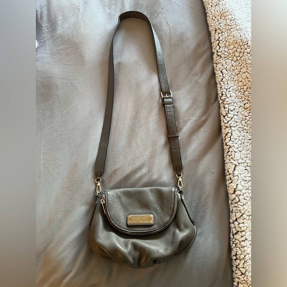 Marc Jacob’s crossbody purse!